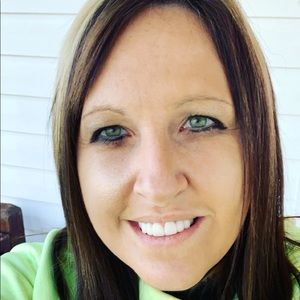 Meet your Posher, Sheena